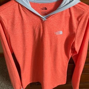 The North Face Women Reactor Hoodie Radiant Orange/ Powder Blue SMALL Flash Dry
